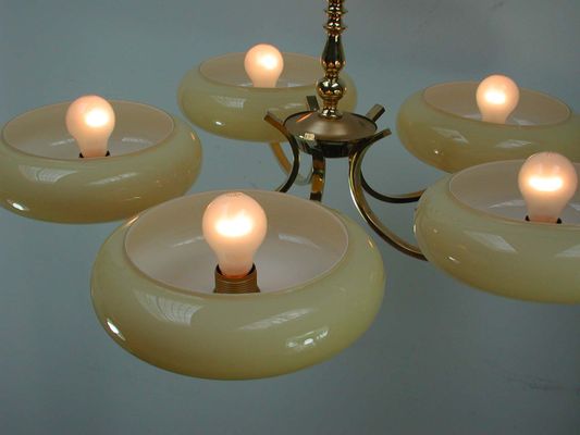 Deutscher vintage art deco kronleuchter aus messing und glas bei ...
