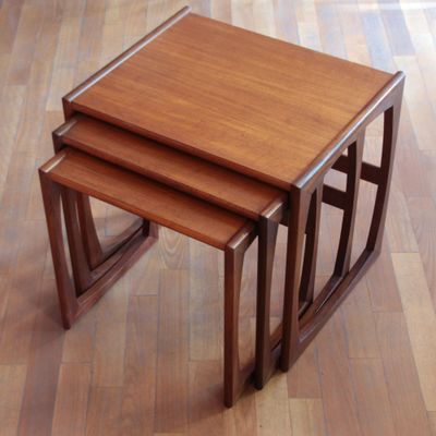 Tavoli ad incastro vintage in teak di G-Plan in vendita su Pamono Tavoli ad incastro vintage in teak di G-Plan in vendita su Pamono