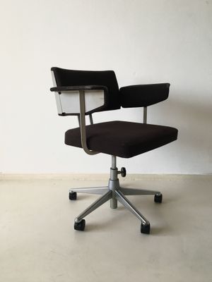 Desk Swivel Chair resort desk swivel chairfriso kramer for ahrend de cirkel Desk Swivel Chair resort desk swivel chairfriso kramer for ahrend de cirkel