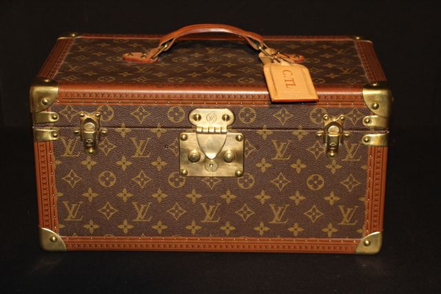 French Train Case by Louis Vuitton, 1980s for sale at Pamono