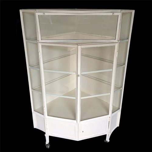 Vintage Corner Medical for sale at Pamono