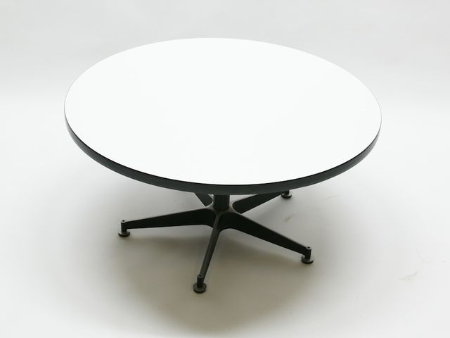 Round Formica Coffee Table 1950s For At Pamono
