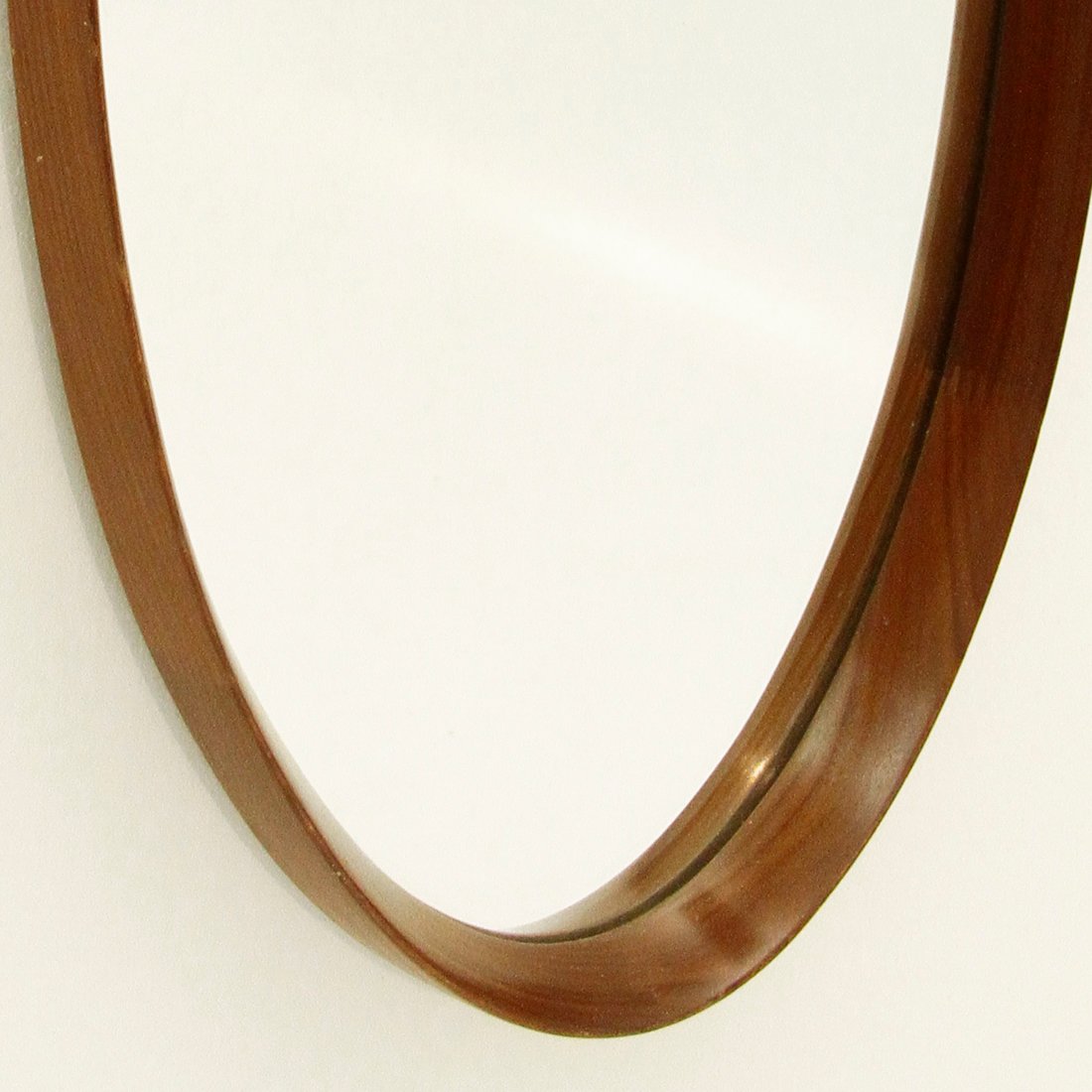 Vintage Oval Mirror 68