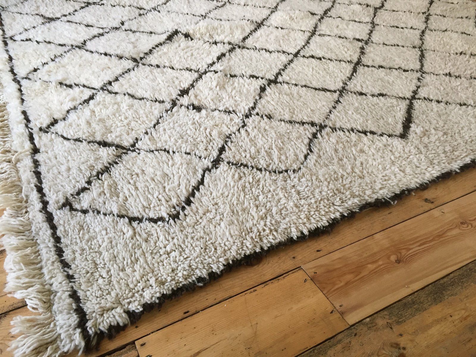 Vintage Moroccan Beni Ourain Woollen Rug for sale at Pamono