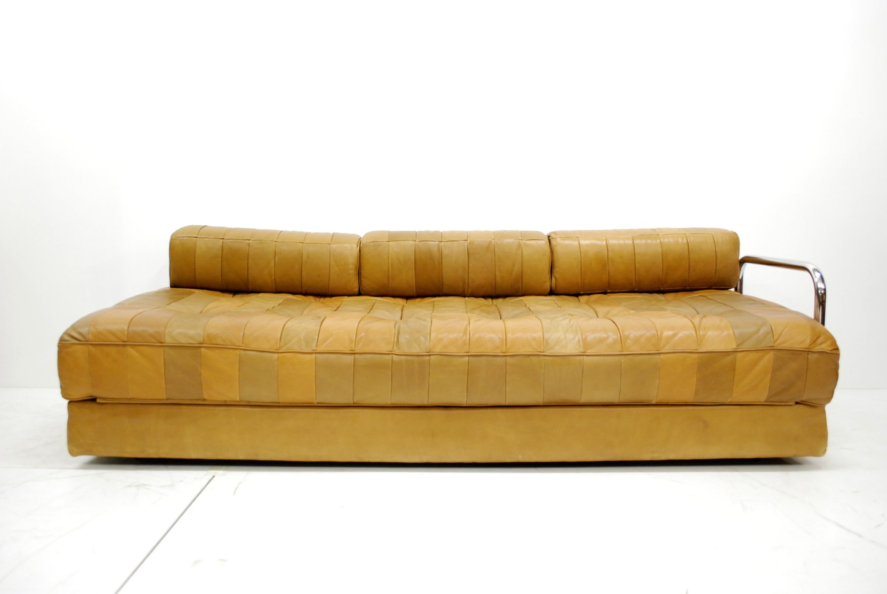 Vintage Caramel DS 80 Schlafsofa Aus Leder Von De Sede Bei Pamono