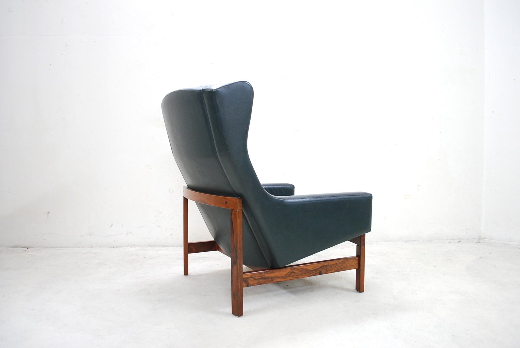 green rosewood wingback lounge chair 1975 19