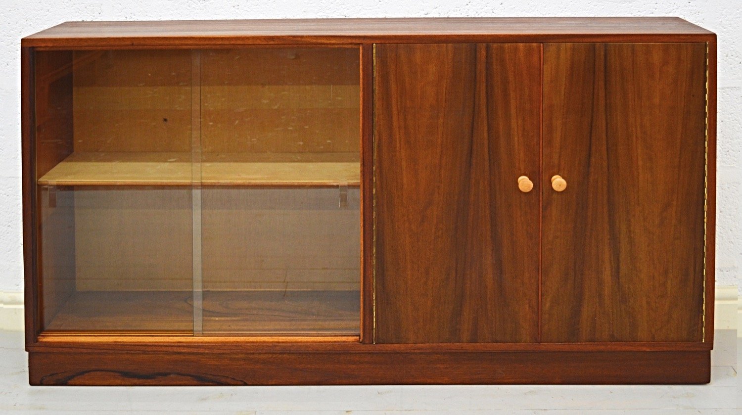 Bookcase Glasgow Ideas Mid Century Walnut Bookcase From Morris Of Glasgow For At Pamono