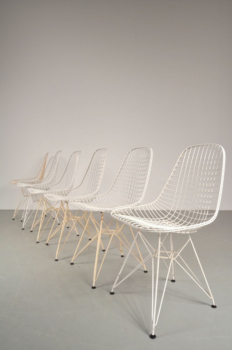 White Wire Dining Chairs by Charles & Ray Eames for Herman Miller, 1960s, Set of 6 for sale at