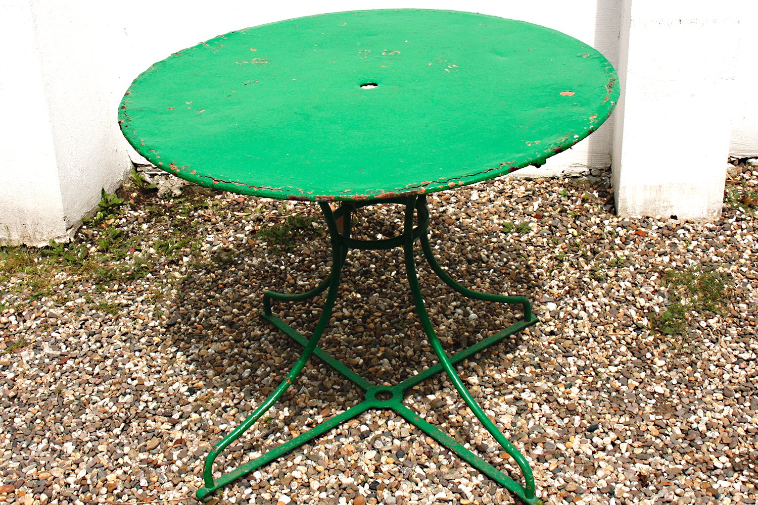 Vintage French Round Green Metal Garden Table For At Pamono Vintage French Round Green Metal Garden Table 6 694 00 Per Piece
