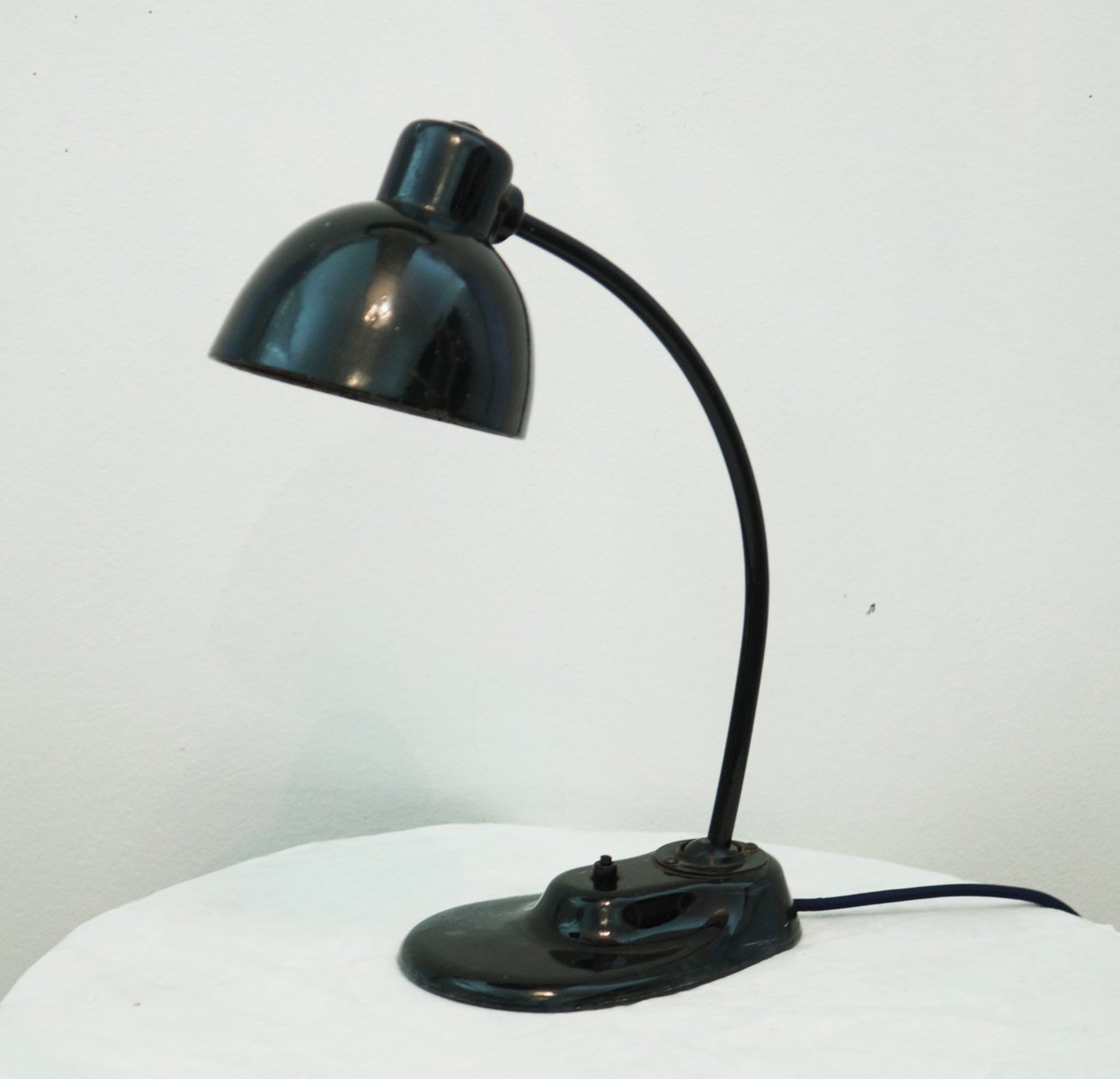 Lampe De Bureau Bauhaus Par Marianne Brandt Pour Kandem