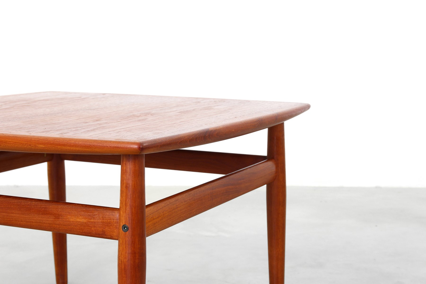 Dänischer couchtisch von grete jalk für glostrup møbelfabrik ...