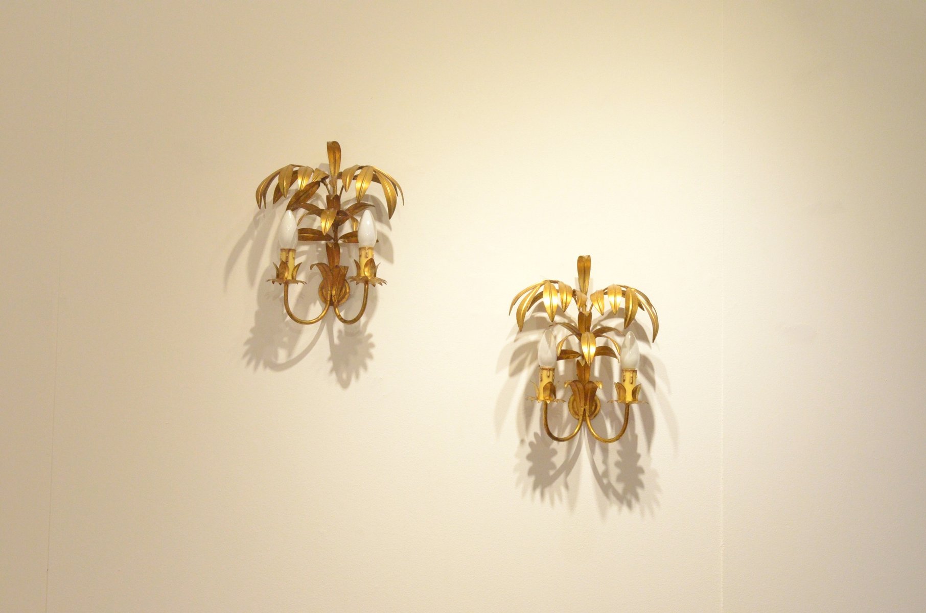 Golden Metal Palm Tree Wall Sconces, 1950s, Set of 2 for sale at Pamono