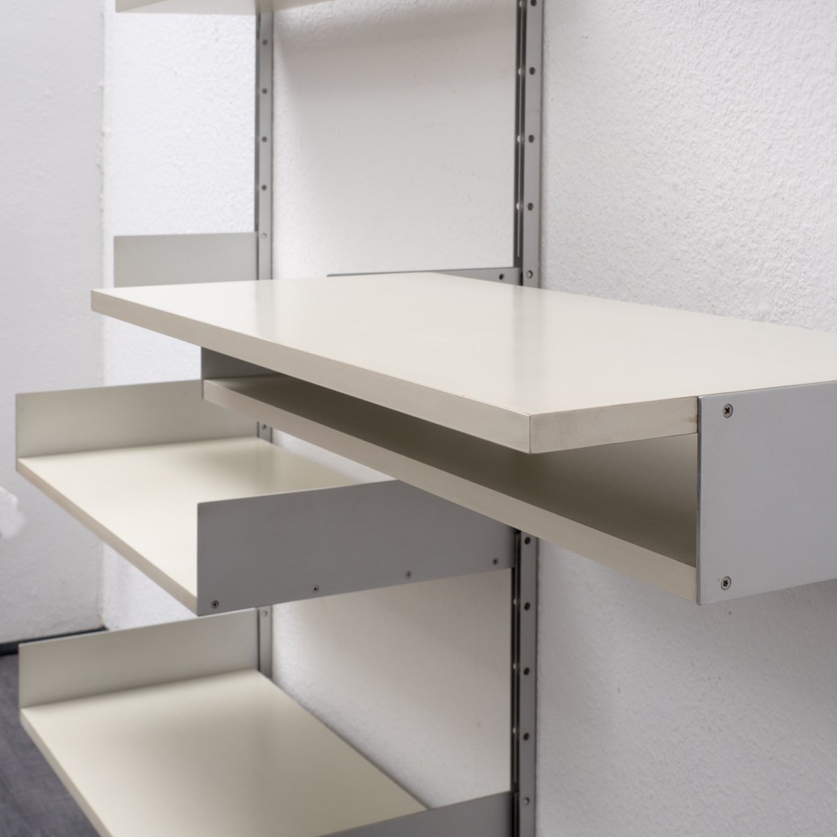 Vintage 606 Shelving System by Dieter Rams for Vitsoe, 1960s for sale