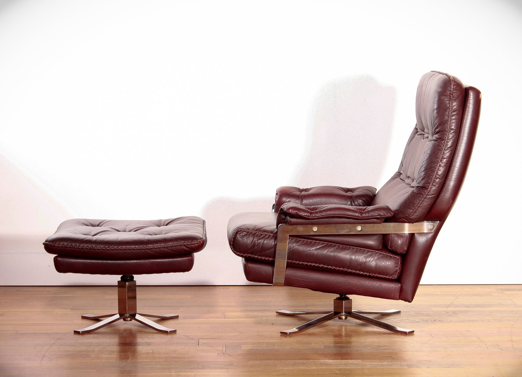 Lounge chair & ottoman by arne norell for vatne møbler, 1960s for ... Kreative ideer skråvæg