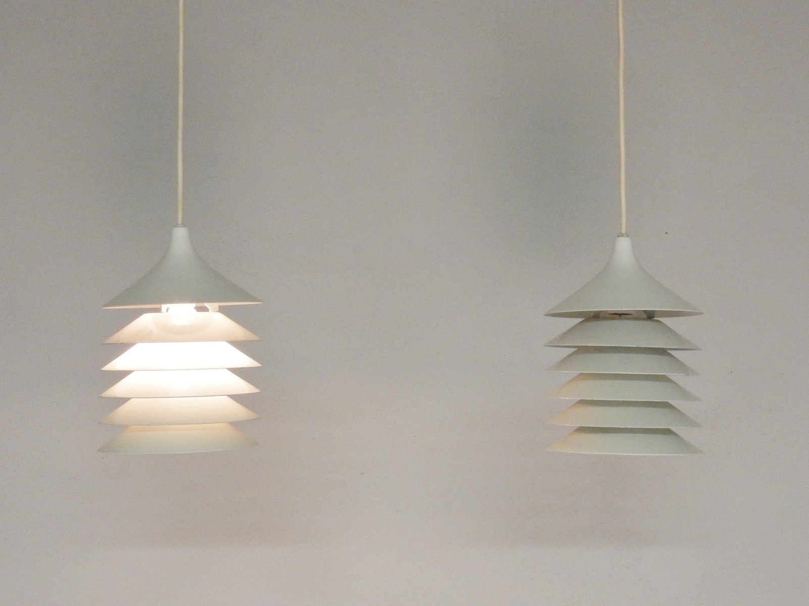 WeiÃe vintage duett hängelampen von bent gantzel boysen für ikea ...