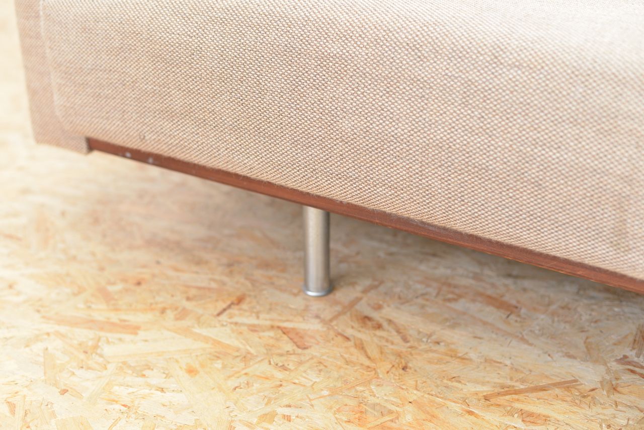 sofa mit stoffbezug und armlehnen 1960er 6