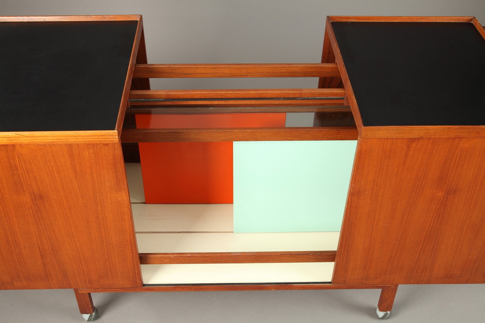 Danish Modern Bar Cart Veneered In Teak By Niels Erik Glasdam - Danish Modern Bar Cart Veneered In Teak By Niels Erik Glasdam Jensen Forvantinge Mobelindustri S danish modern bar cart veneered in teak by niels erik glasdam - danish modern bar cart veneered in teak by niels erik glasdam jensen forvantinge mobelindustri s