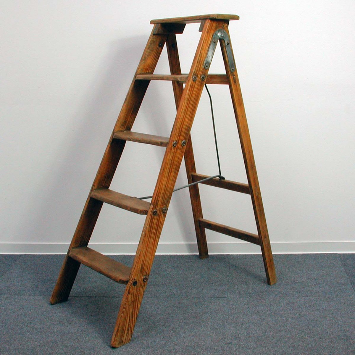 Vintage Industrial French Wooden Ladder for sale at Pamono.