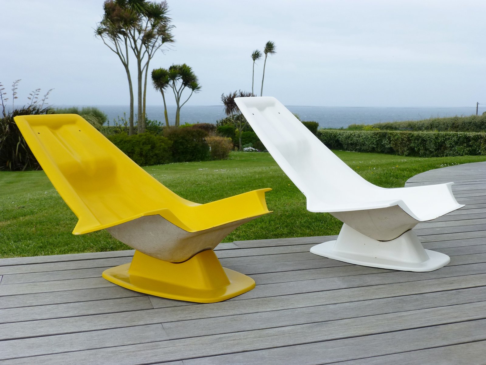 Fiberglass Garden Chairs By Charles Zublena For Les Plastiques De - Fiberglass Garden Chairs By Charles Zublena For Les Plastiques Debourgogne S Set Of fiberglass garden chairs by charles zublena for les plastiques de - fiberglass garden chairs by charles zublena for les plastiques debourgogne s set of