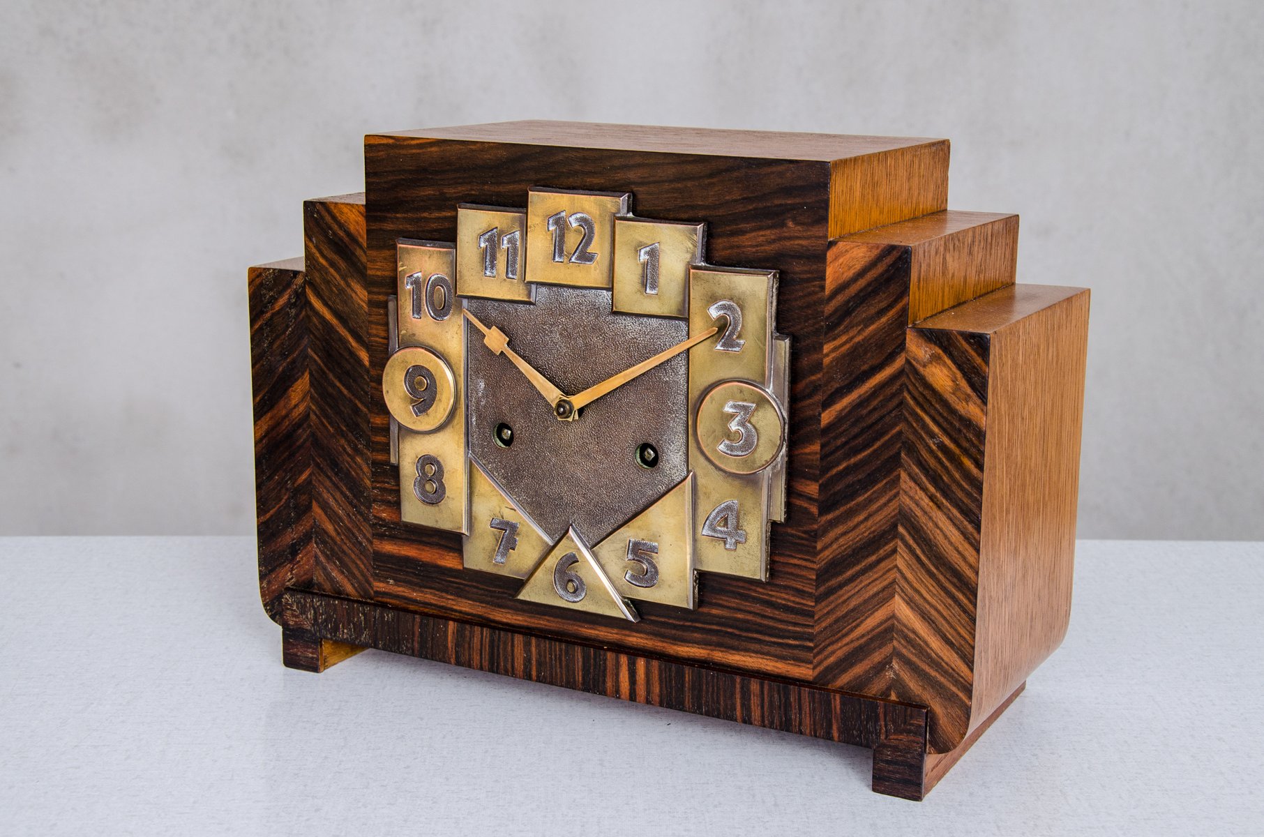 Amsterdam School Art Deco Mantle Clock, 1930s for sale at Pamono
