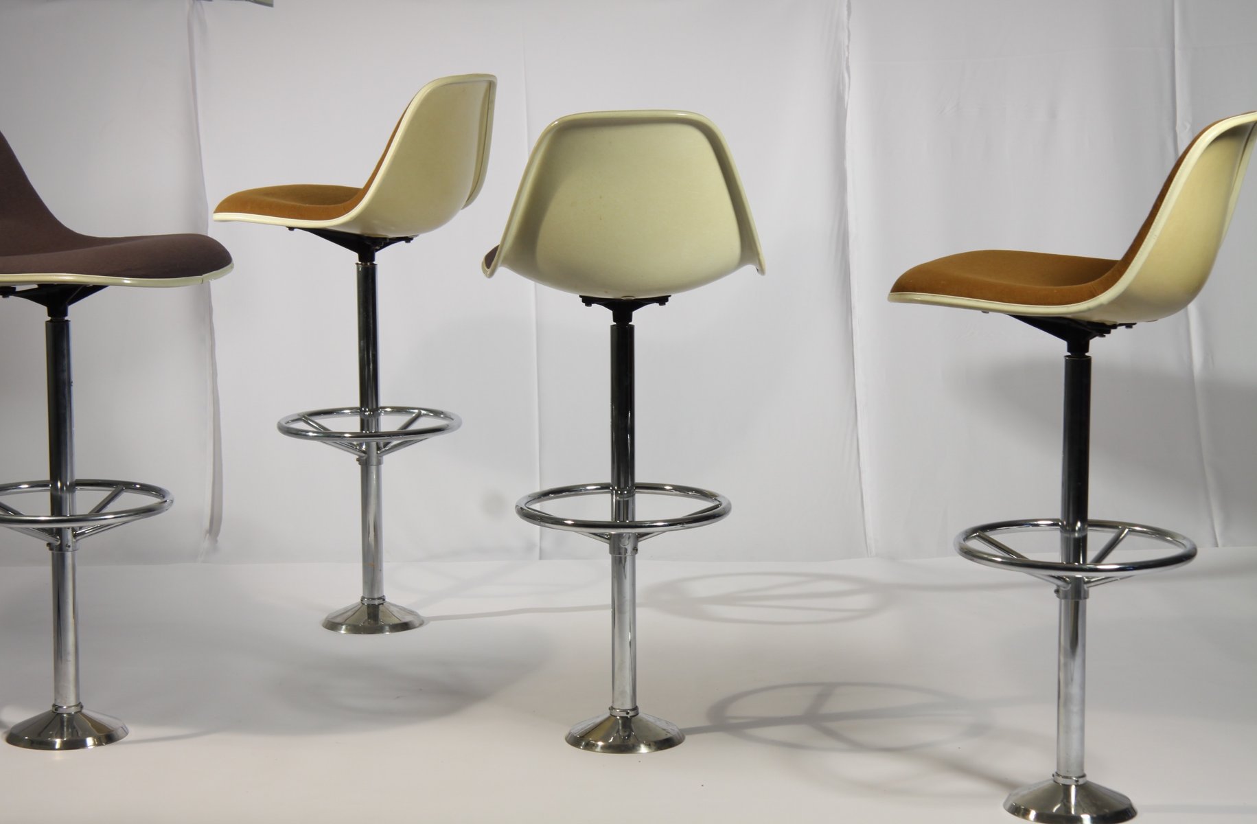 Vintage Bar Stools By Ray Charles Eames For Herman Miller Set - Vintage Bar Stools By Ray Charles Eames For Herman Miller Set Of vintage bar stools by ray charles eames for herman miller set - vintage bar stools by ray charles eames for herman miller set of