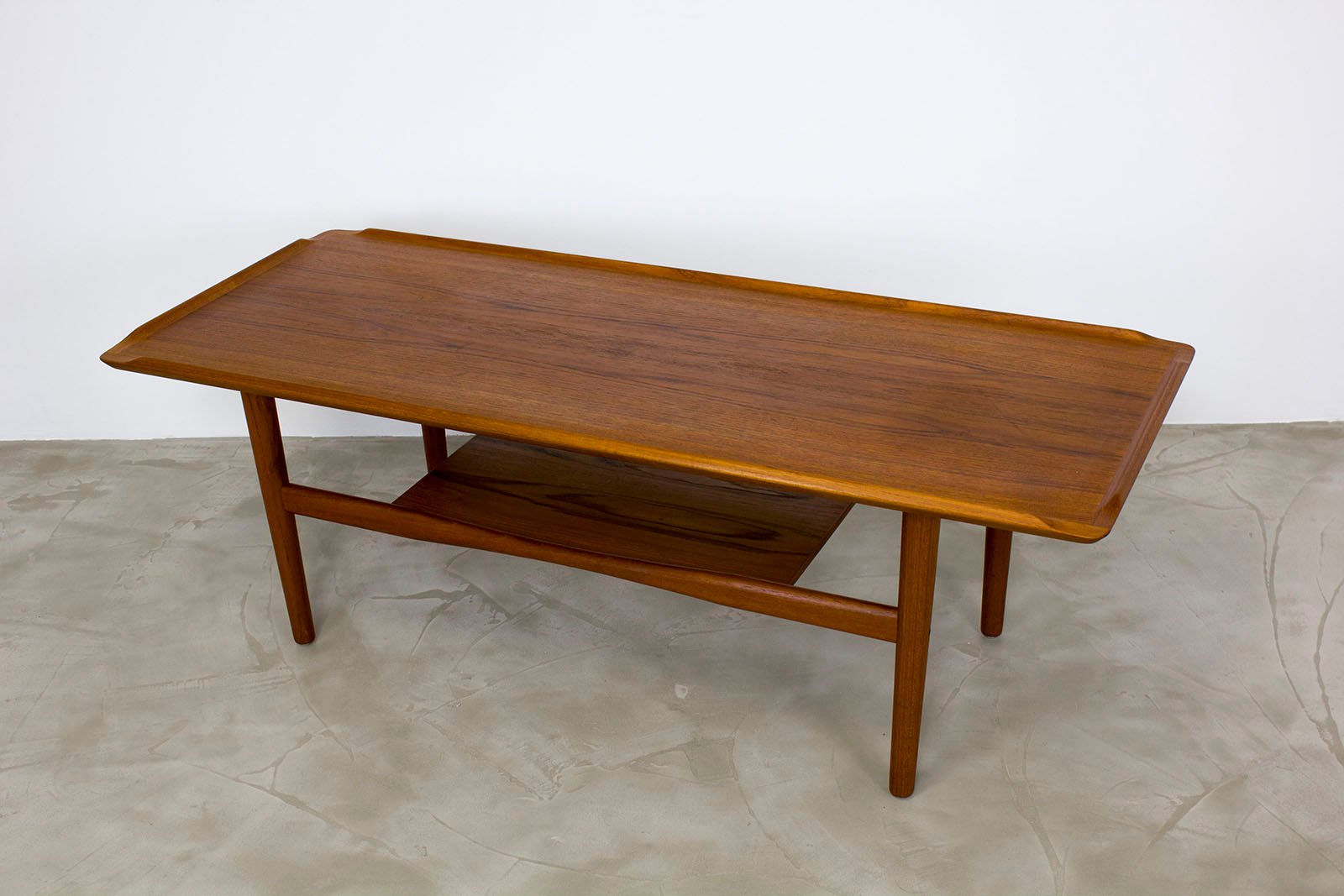 Dänischer teakholz couchtisch mit holz finnen von imha modell ...