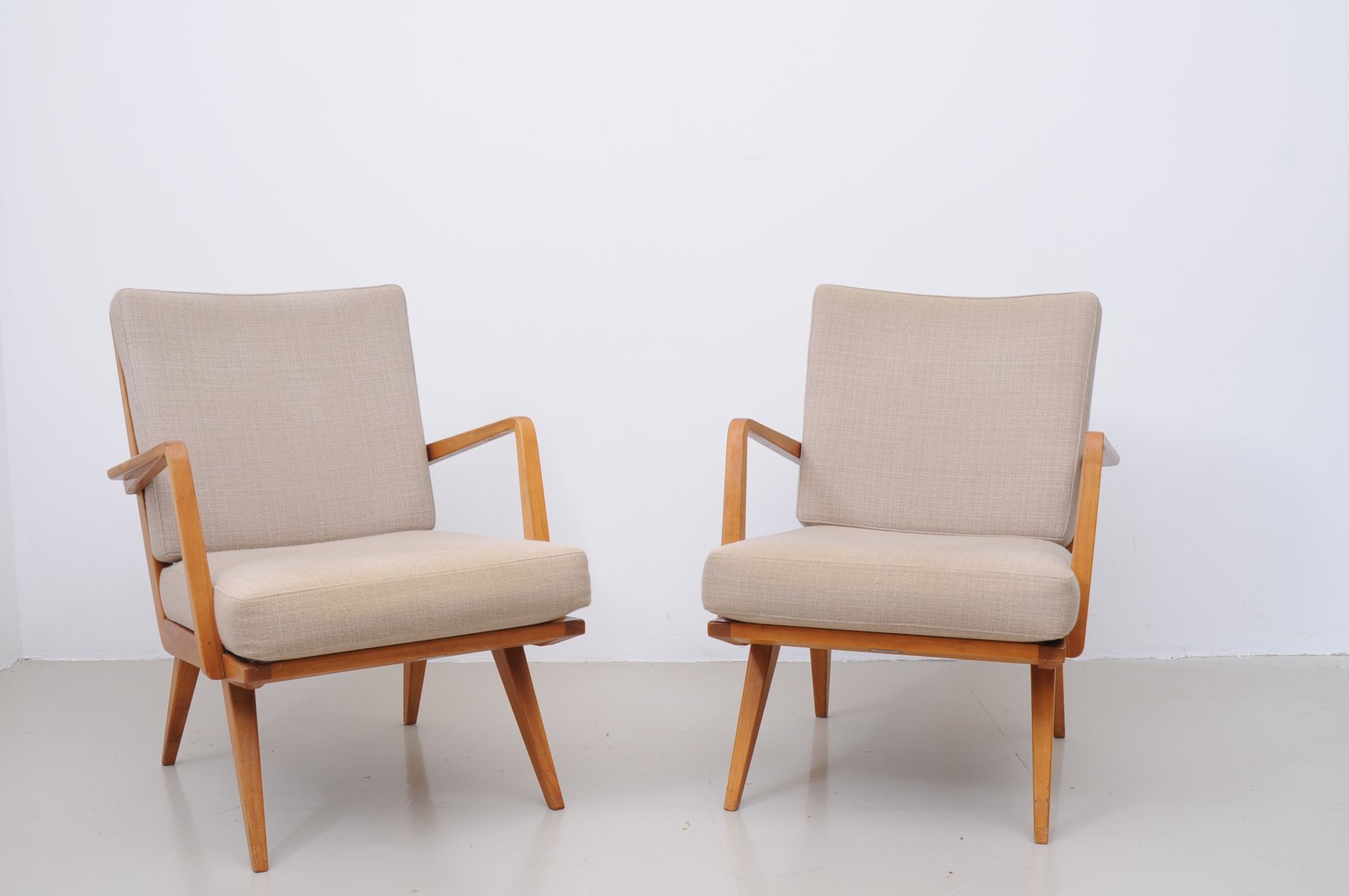 Popular 183 List arm chairs