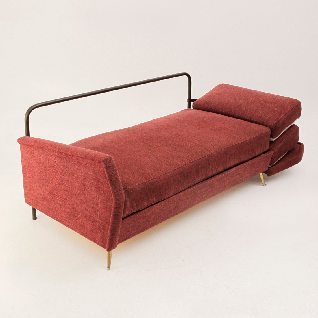 MidCentury Italian Sofa Bed, 1950s for sale at Pamono