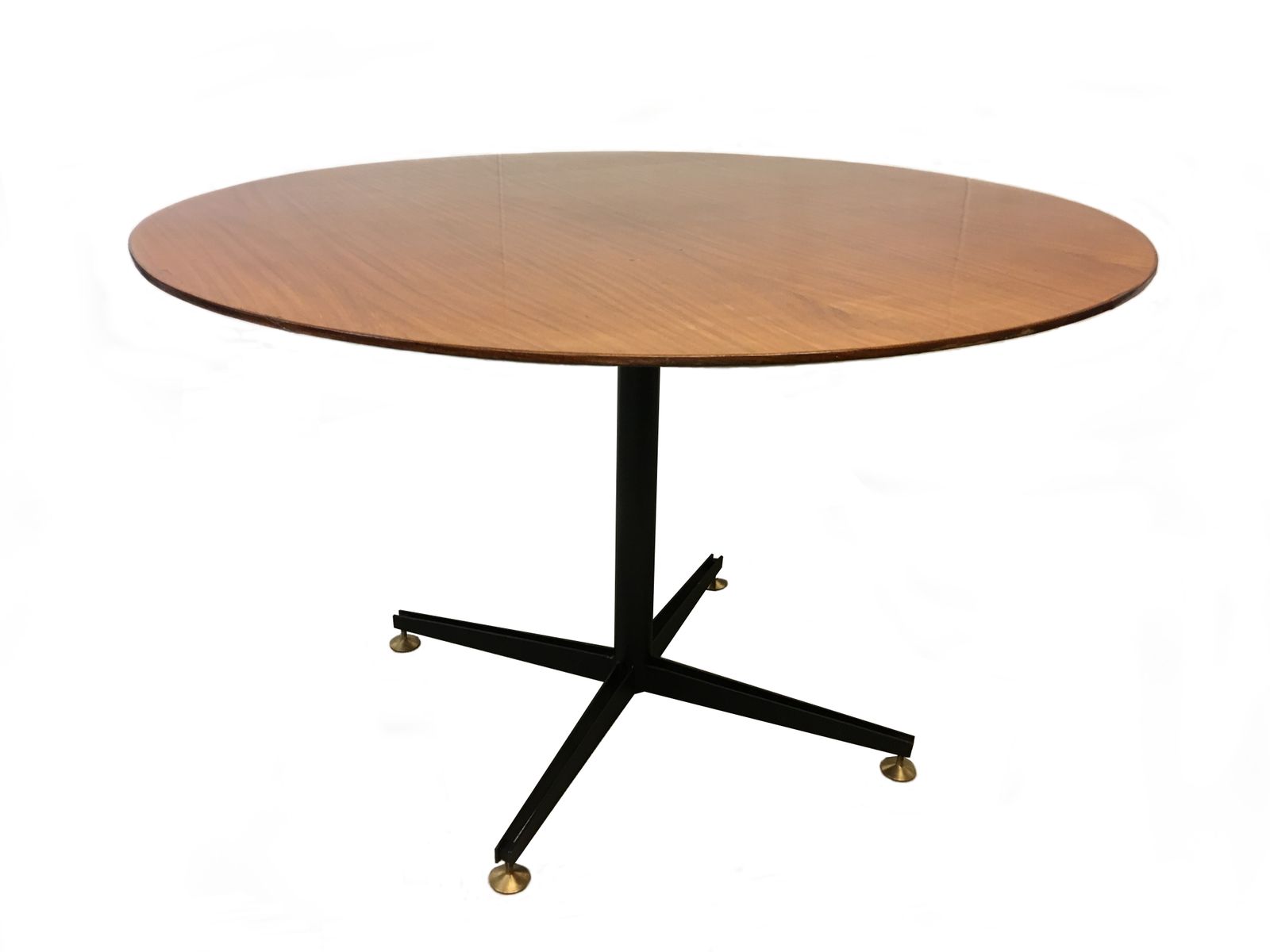 Italian Black Lacquered Metal Wood Round Table 1960s For Italian Black Lacquered Metal Wood Round Table 1960s