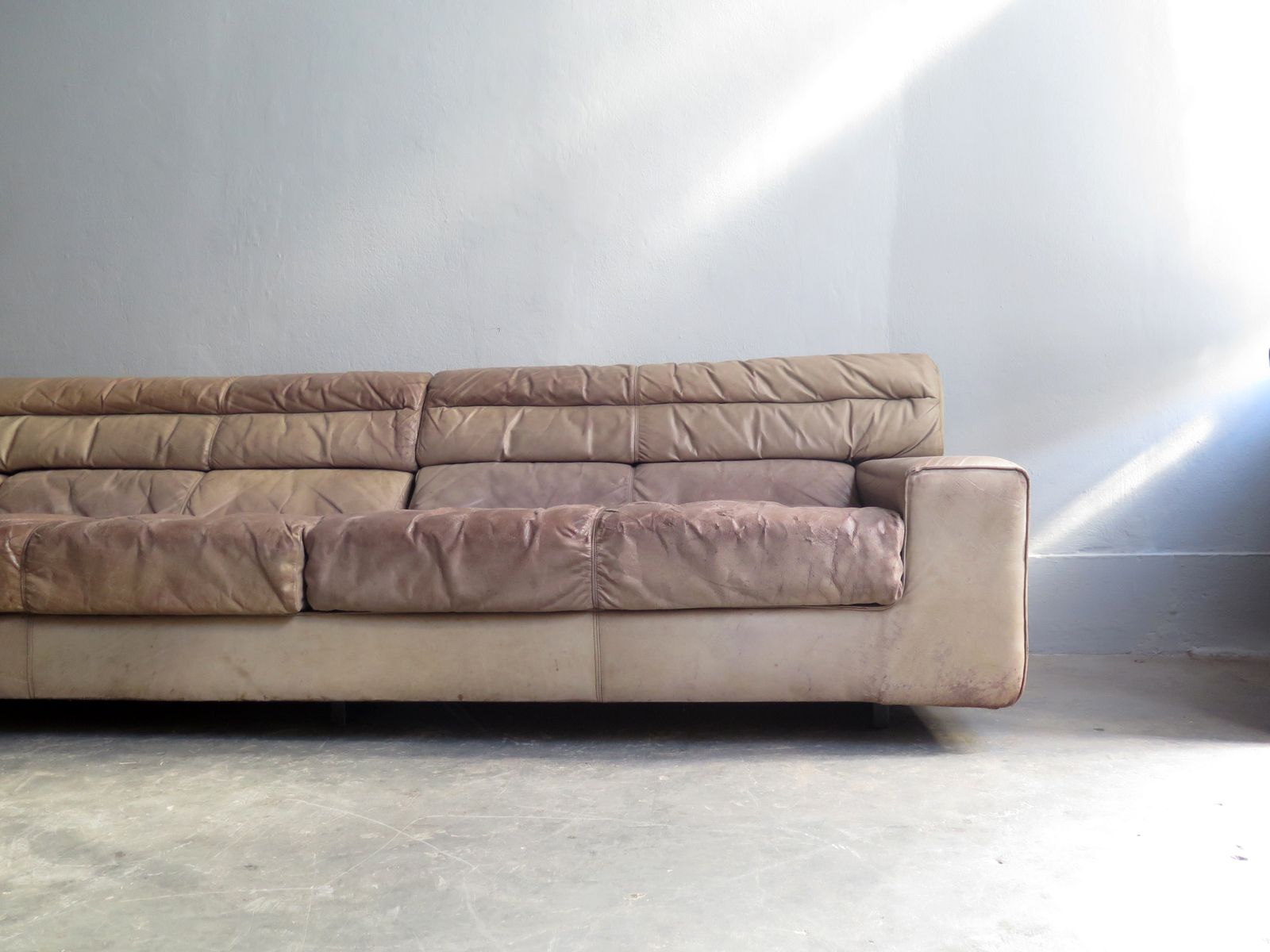 Leather Sofa hmmi