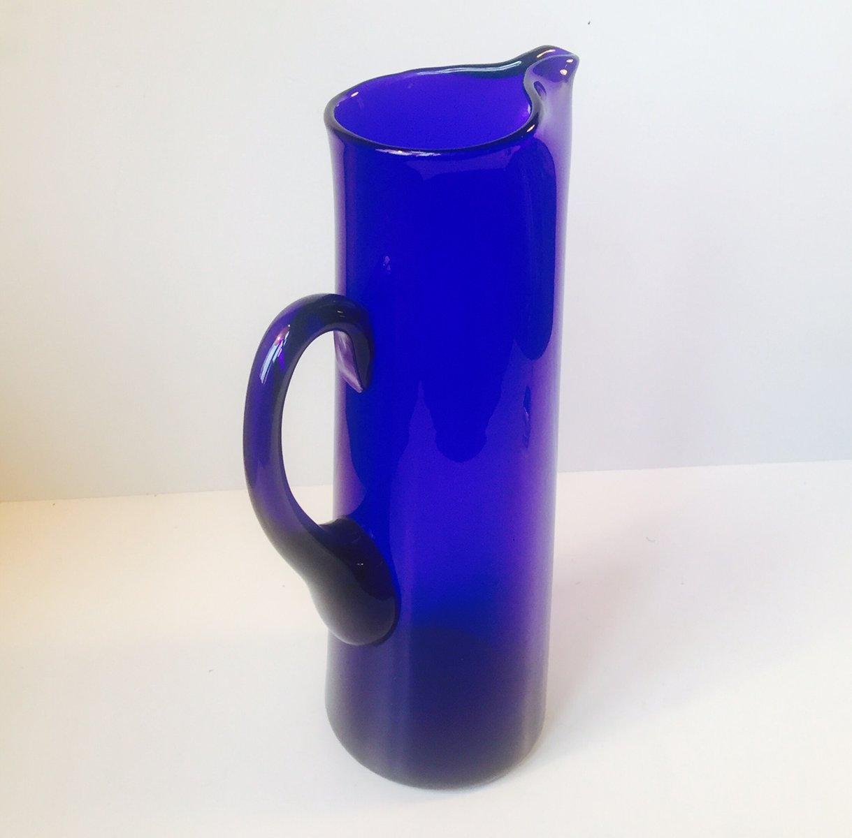 Large Swedish Cobalt Blue Martini Glass Pitcher By Gunnar Ander - Large Swedish Cobalt Blue Martini Glass Pitcher By Gunnar Ander Forlindshammar S large swedish cobalt blue martini glass pitcher by gunnar ander - large swedish cobalt blue martini glass pitcher by gunnar ander forlindshammar s