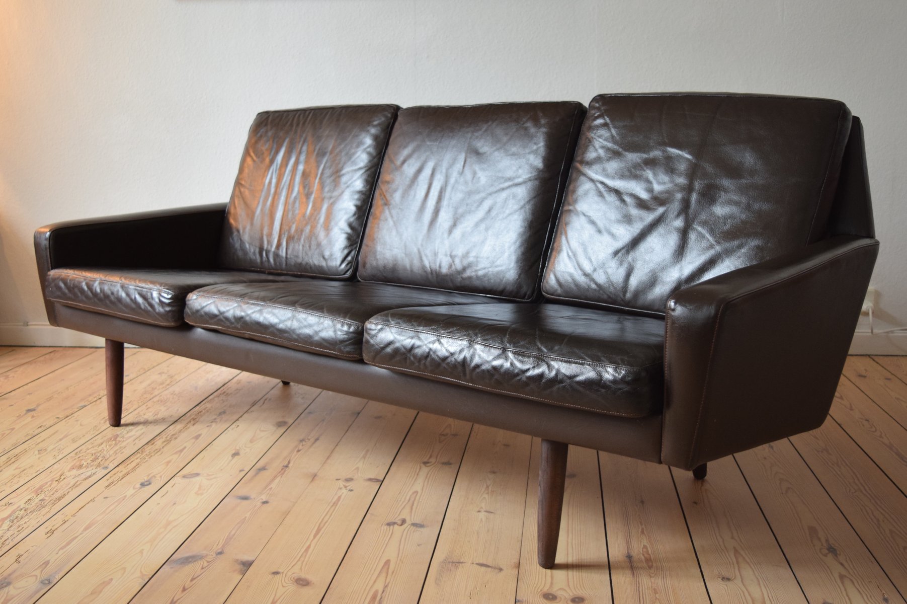 Danish Vintage Leather Sofa with Teak Legs 1960s for sale at Pamono