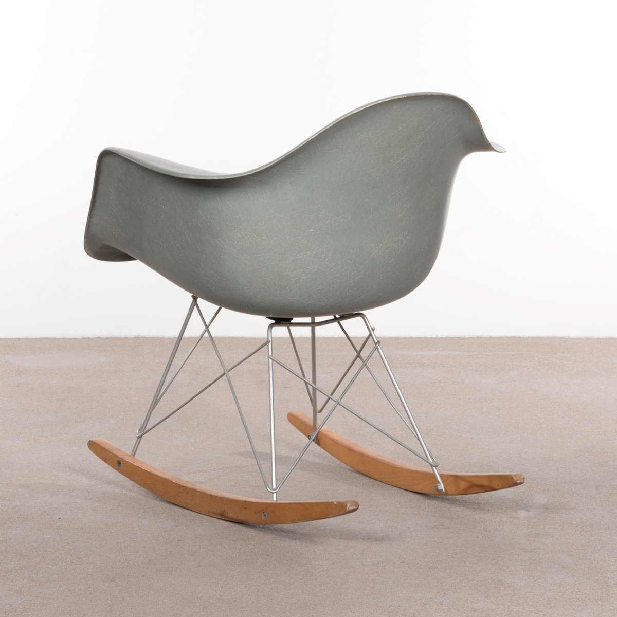 Rocking Chair RAR par Charles & Ray Eames pour Herman Miller, 1960s en vente sur Pamono