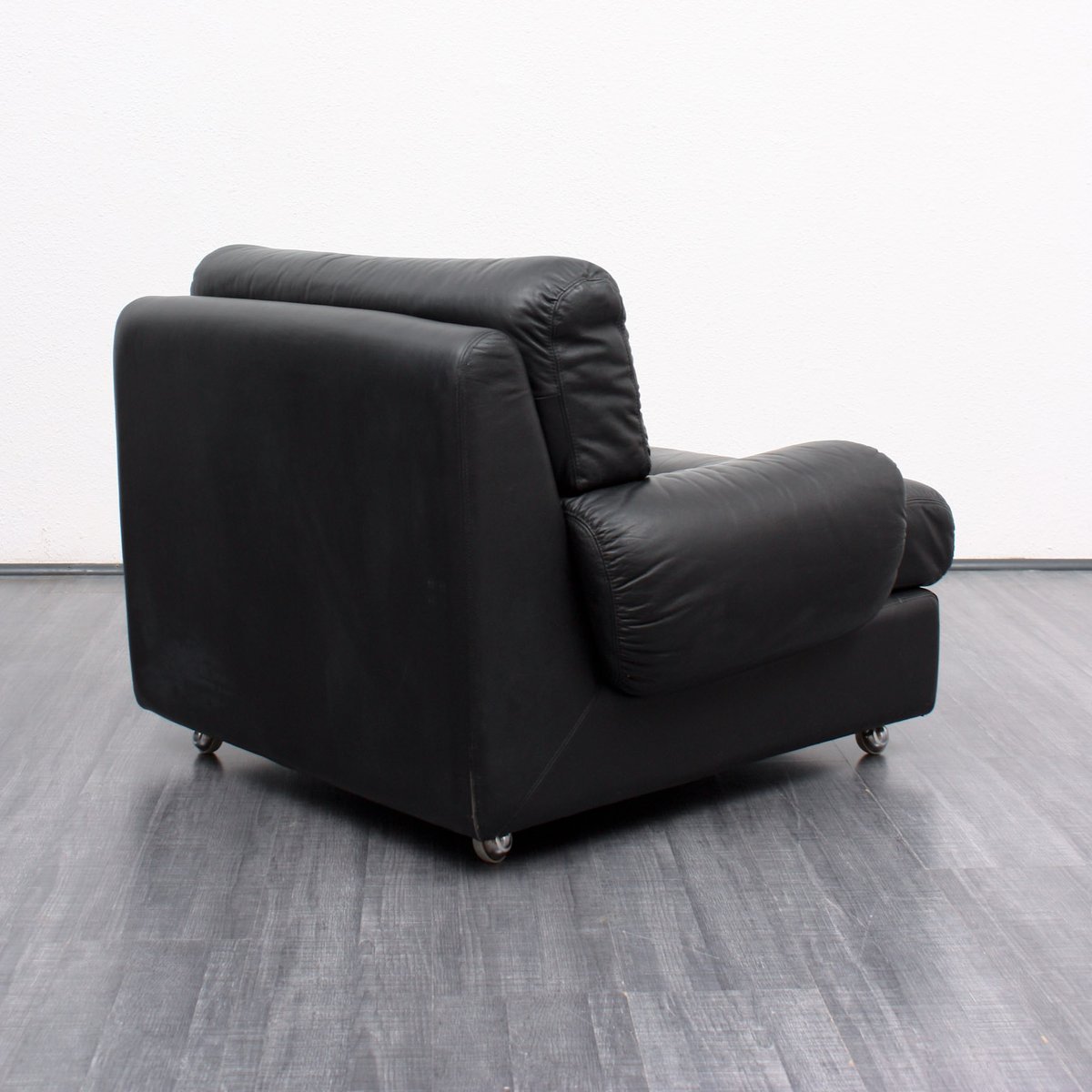 vintage black leather lounge chair 1970s 5