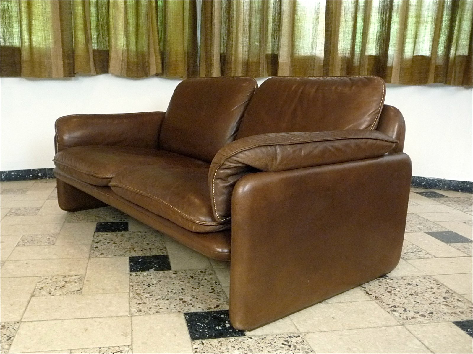 Swiss DS61 Two Seater Leather Sofa from De Sede 1960s for sale at