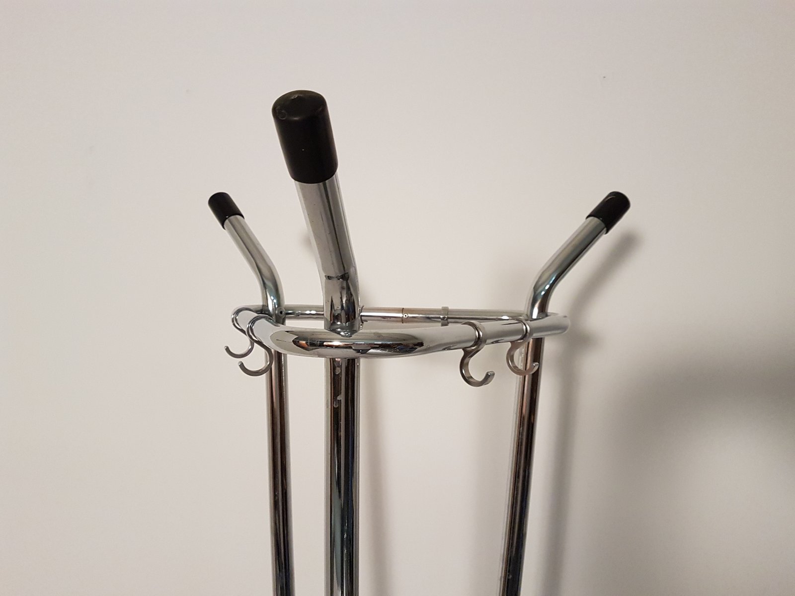 Vintage Chrome Coat Rack From Tubax S For Sale At Pamono - Price Per Piece vintage chrome coat rack from tubax s for sale at pamono - price per piece