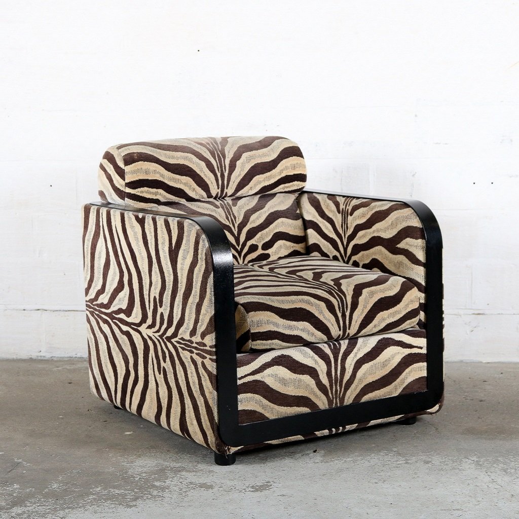 Mid Century Zebra Print Club Chair For Sale At Pamono   Mid Century Zebra Print Club Chair 1 