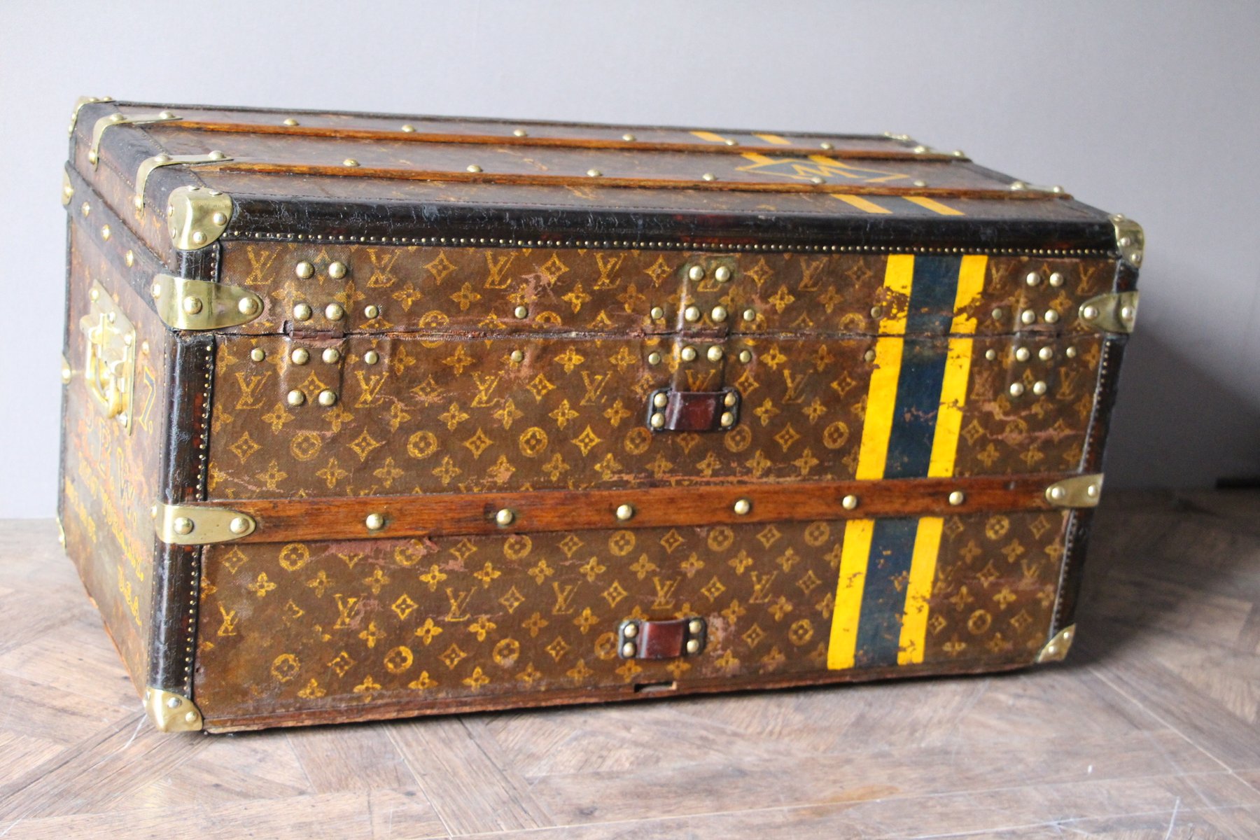 Vintage Small Monogrammed Steamer Trunk from Louis Vuitton for sale at Pamono