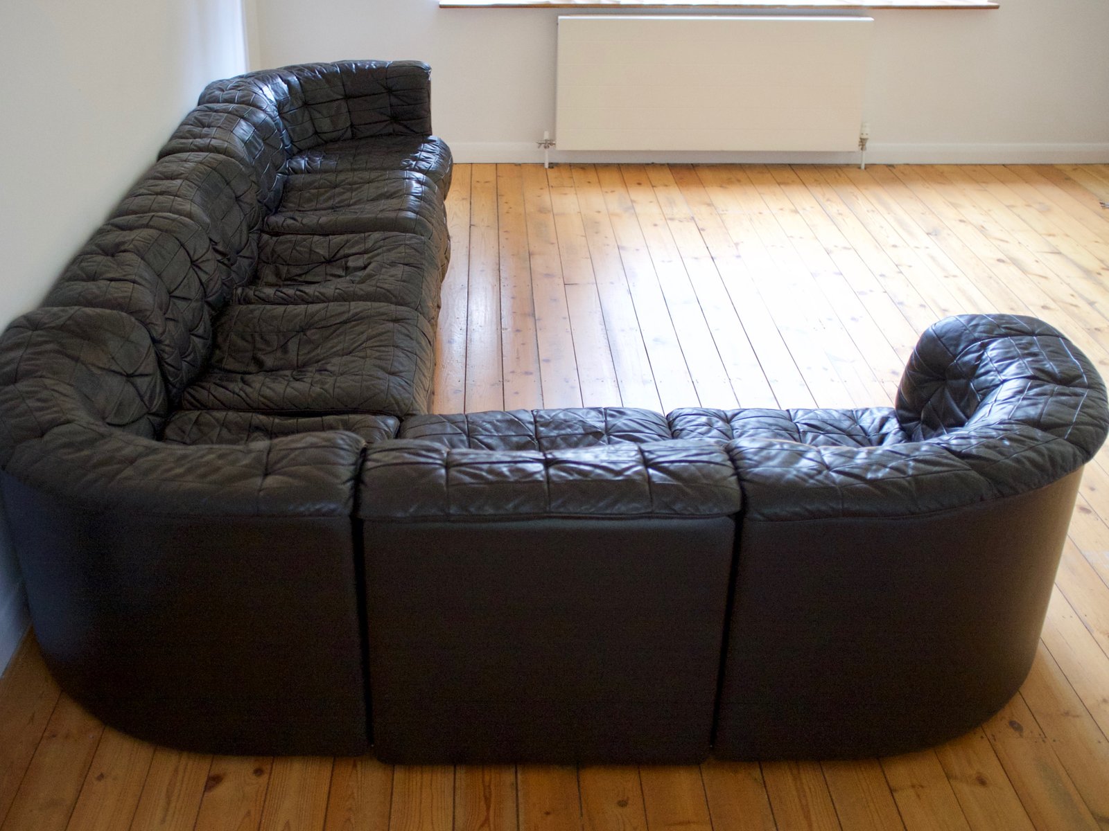 Modular Black Leather Sofa from de Sede 1970s for sale at Pamono