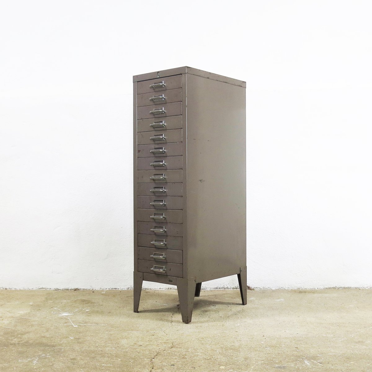 Stor It All Cabinets Instructions Cabinet Designs Stor It All Cabinets Seeshiningstars