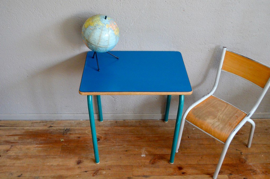 Blue School Chair school chair & desk in royal blue formica, 1960s for sale at pamono Blue School Chair school chair & desk in royal blue formica, 1960s for sale at pamono