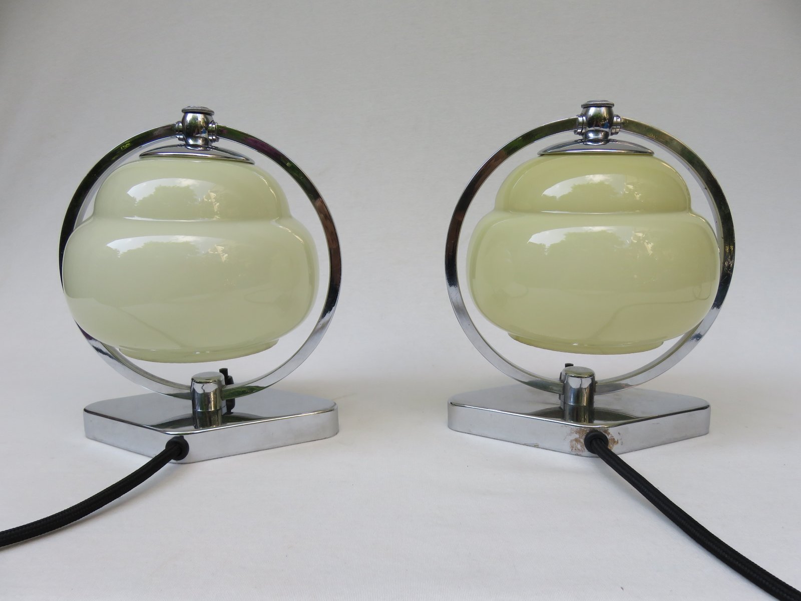 Vintage Art Deco Chrome & Beige Glass Bedside Lamps, Set of 2 for sale at Pamono