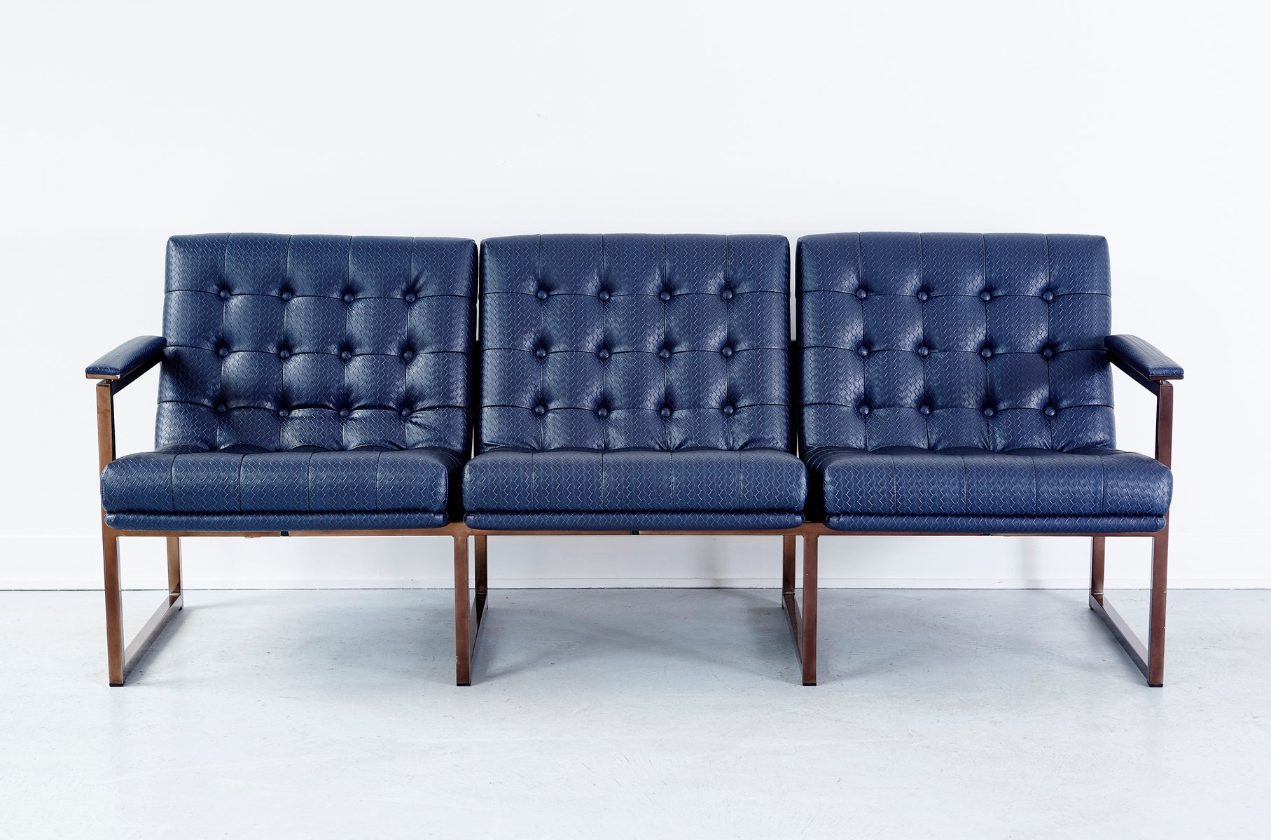 Mid Century Navy Leather Sofa from Chromcraft for sale at Pamono