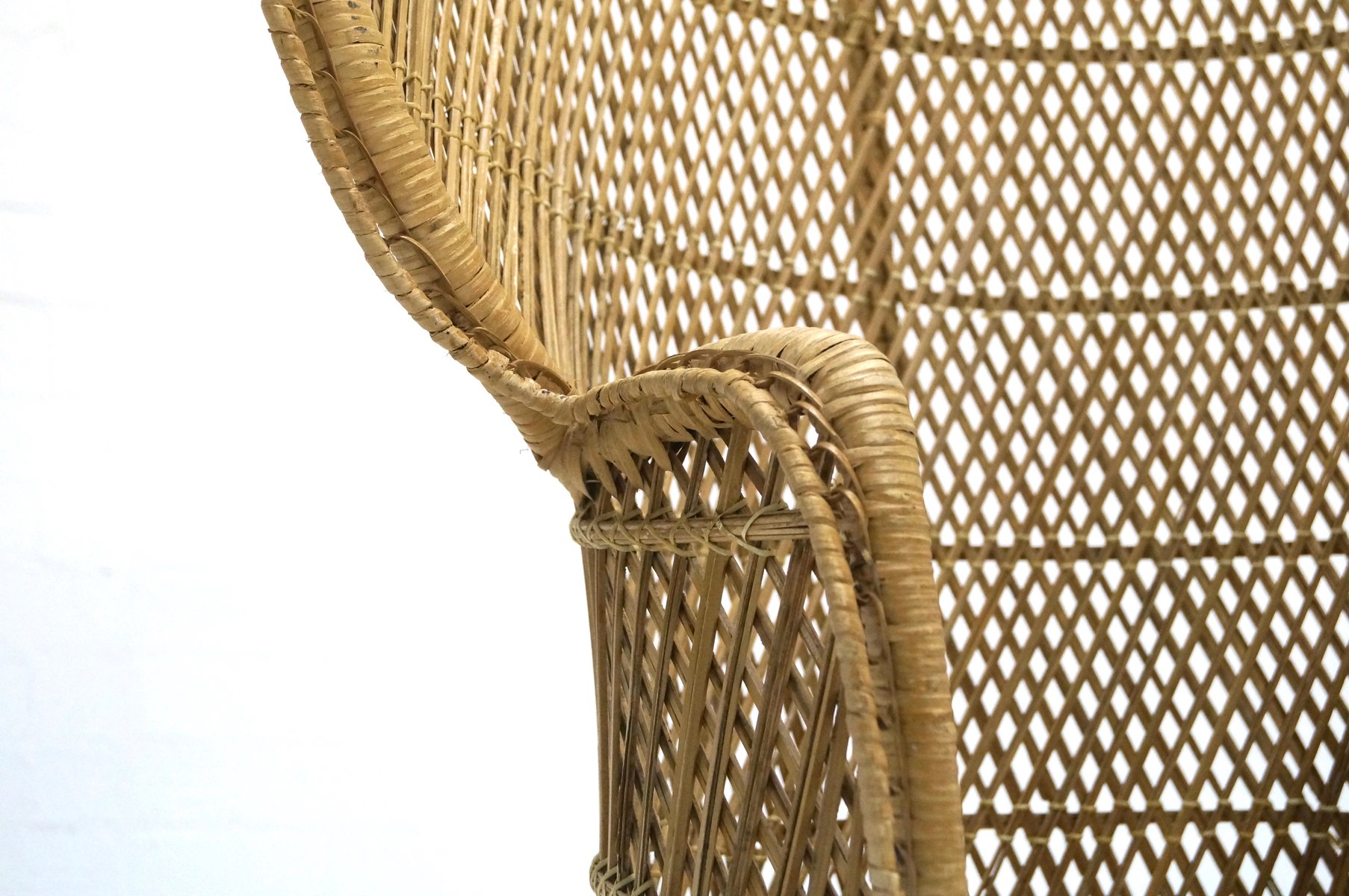 large peacock wicker chair 1970s 7