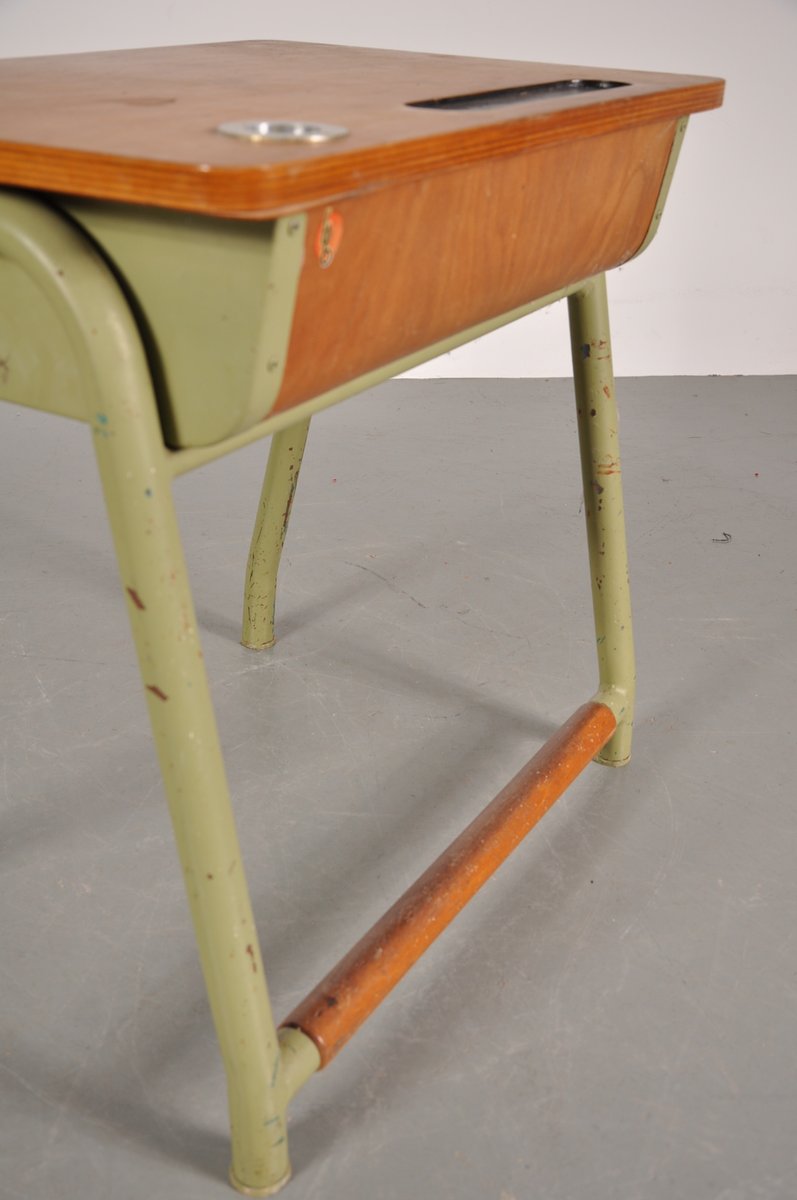 ~ Grünem Unterbau aus Metall und Tischplatte aus Holz bei Pamono kaufen Tischplatte Ikea Holz ~ Grünem Unterbau aus Metall und Tischplatte aus Holz bei Pamono kaufen