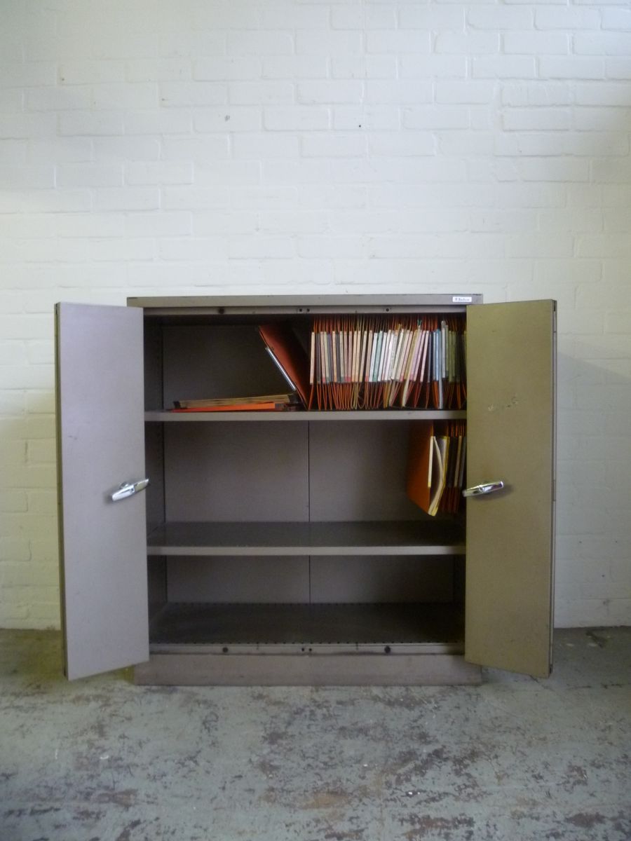 Vintage Industrial Steel French Filing 1950s for sale at Pamono