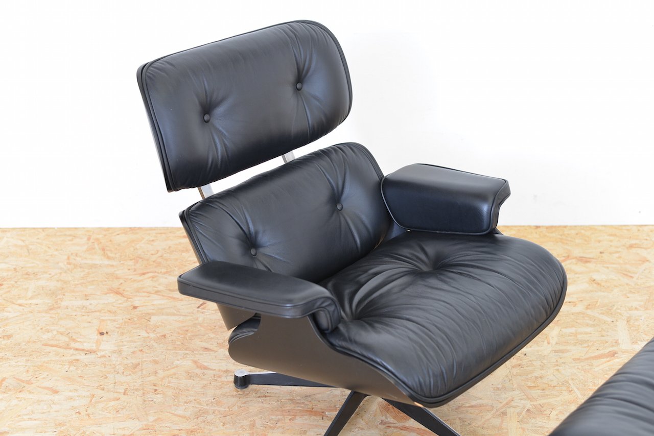 Eames Lounge Sessel Mit Hocker Von Charles Amp Ray Eames Fr Vitra