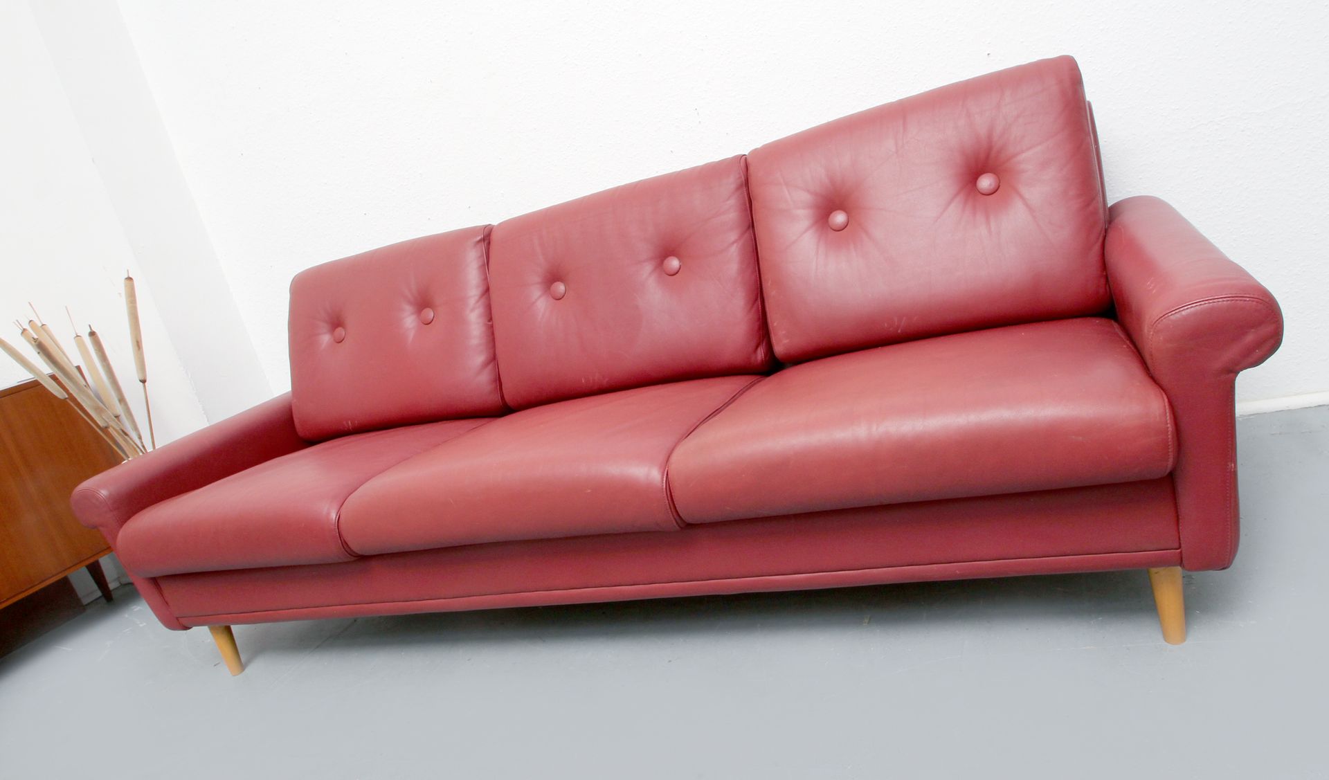 red brown leather sofa