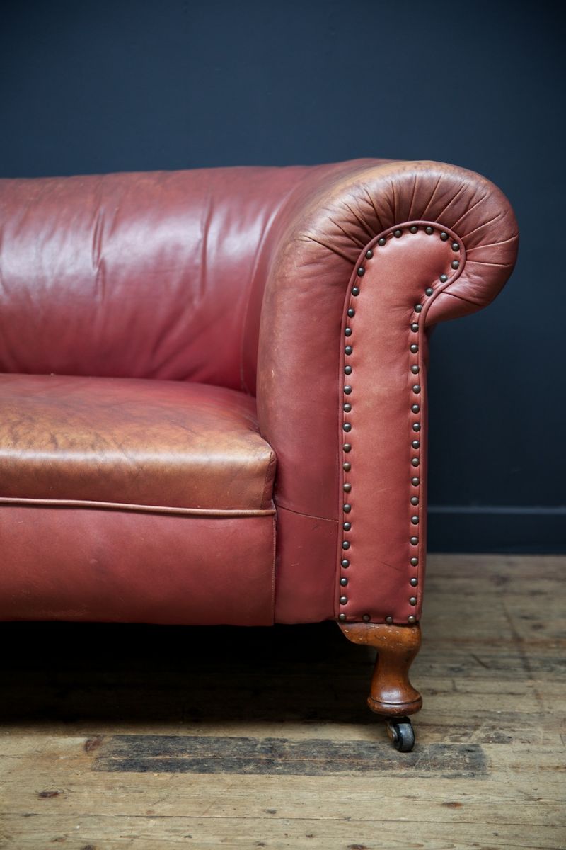Viktorianisches sofa aus leder in rot, 1890er bei pamono kaufen Ledersofa rot
