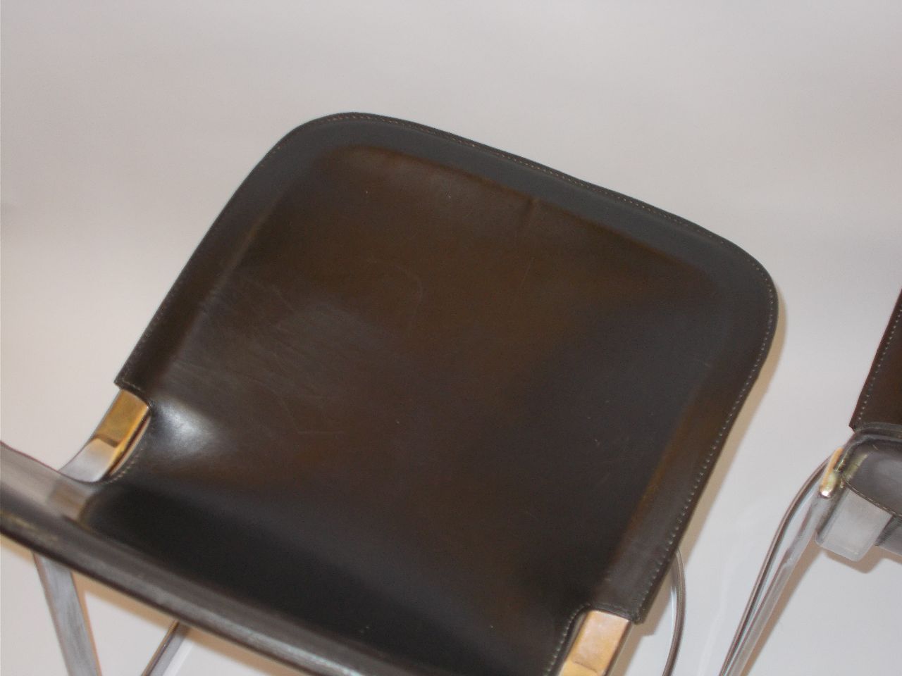 Chaises de salon en cuir marron foncé par willy rizzo, 1960s, set ...